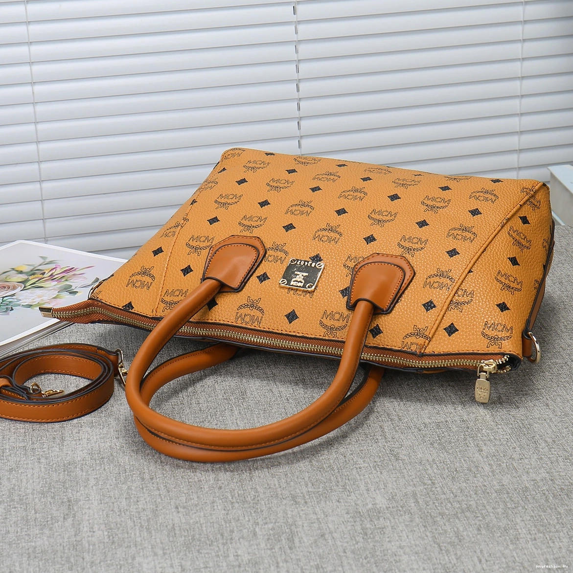 7808 For SmartChoice Handbags Women MCM 0428